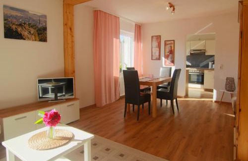Poppenhausen Cama Y Desayuno | Gästehaus Elisabeth