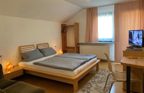Poppenhausen Cama Y Desayuno | Gästehaus Elisabeth
