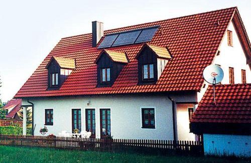 Neualbenreuth Apartamento | Gästehaus Gertraud