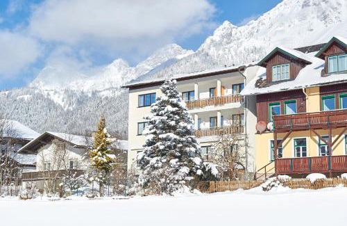 Ramsau am Dachstein Apartamento | Gästehaus Herma
