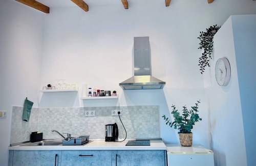 Ormilia Casa | Gästehaus Inmitten Schönem Olivenhain