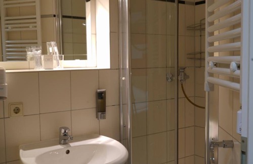 Goerlitz Cama Y Desayuno | Gästehaus Lisakowski