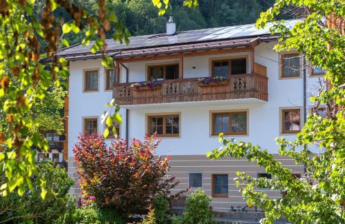 Lofer Apartamento | Gästehaus Rass
