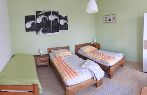 Pinneberg Apartamento | Gästehaus UP-Arnold