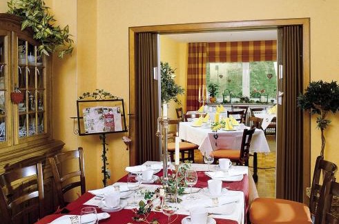 Enkirch Cama Y Desayuno | Gästehaus Ute