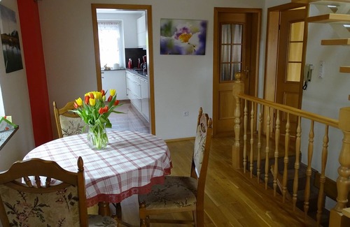 Schirgiswalde-Kirschau Casa | Gästezimmer & Ferienwohnung Berge