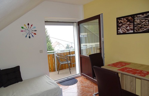 Schirgiswalde-Kirschau Casa | Gästezimmer & Ferienwohnung Berge