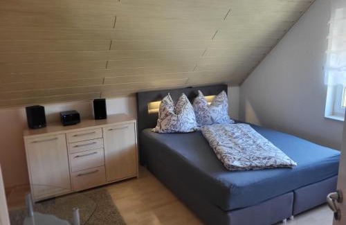 Ziltendorf Casa | Gästezimmer im bewohnten EFH mit Pool und Garten