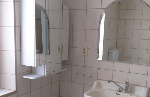 Kinheim Apartamento | Gästezimmer Ring, Deutschland