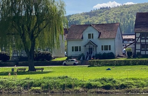 Reinhardshagen Apartamento | Gästezimmer - Ruhiges Gästezimmer für 1-2 Personen mit Bad