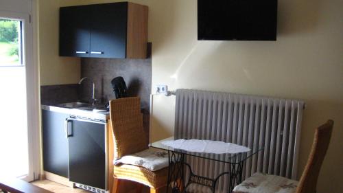Wimbach Apartamento | Gästezimmer Waldblick