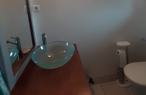 Yevres Apartamento | Gîte à la Campagne 28160 Yèvres Studio 25m2 Entièrement Équipé Parking et Jardin