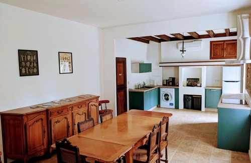 Floure Casa | Gîte à la Ferme Avec Billard Jacuzzi et Piscine Chauffée