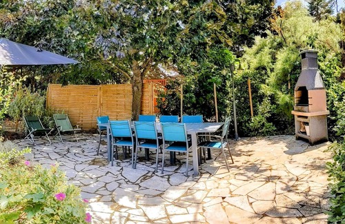Floure Casa | Gîte à la Ferme Avec Billard Jacuzzi et Piscine Chauffée