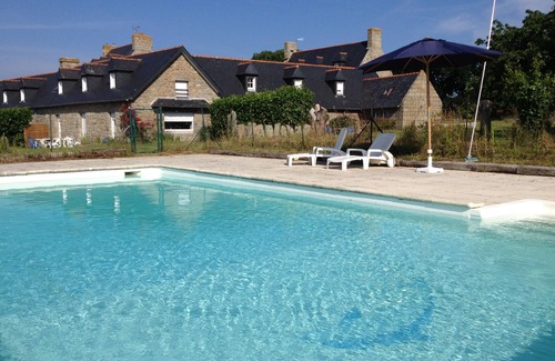 Tregunc Cabaña | Gîte 2 Personnes - Piscine Avec Dôme - La Plage à Pieds