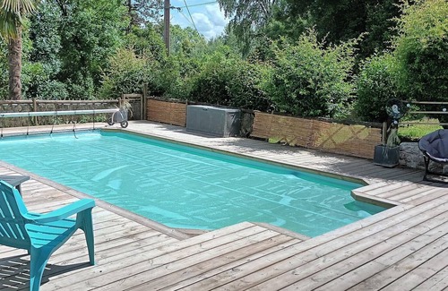 Castelnau-sur-Gupie Casa | Gîte 6 Personnes Avec Piscine