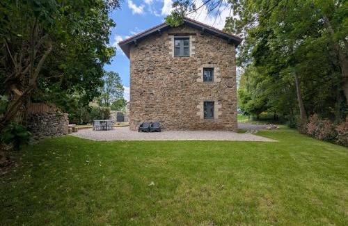 Saint-Maurice-de-Lignon Casa | Gîte atypique de Maubourg, de une à 8 personnes, proche départ passerelle