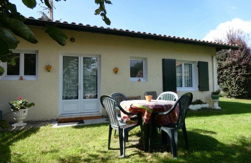 Aureilhan Casa | Gîte Aureilhan, 3 pièces, 4 personnes - FR-1-360-297