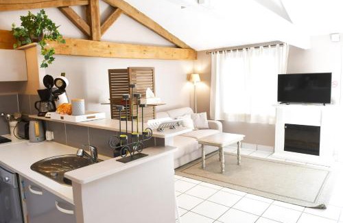 Bergerac Apartamento | Gîte avec piscine et jardin Le Cosy - Les Bergeronnettes Bergerac
