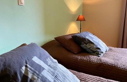 Vireux-Wallerand Casa | Gîte Basilic Havre de Paix pour 7 Personnes au Cœur de la Nature et près de la Meuse