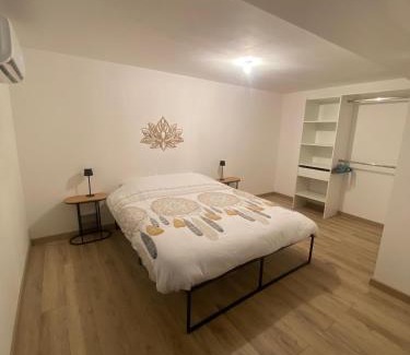Brain-sur-Allonnes Casa | Gîte Brain de nuit