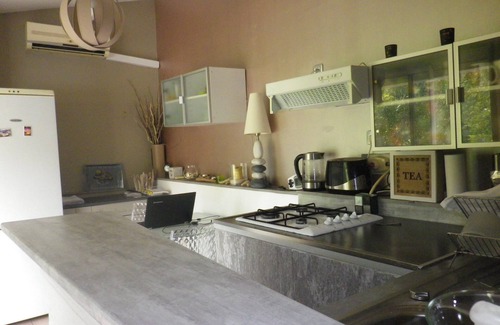 Les Angles Apartamento | Gîte Côté Piscine 5mn Avignon