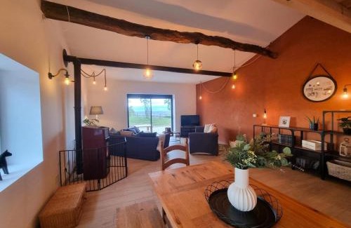 Pouilly-les-Feurs Casa | Gîte Chaleureux 8 Pers. avec Animaux Admis - FR-1-496-343
