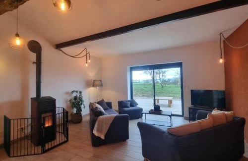 Pouilly-les-Feurs Casa | Gîte Chaleureux 8 Pers. avec Animaux Admis - FR-1-496-343