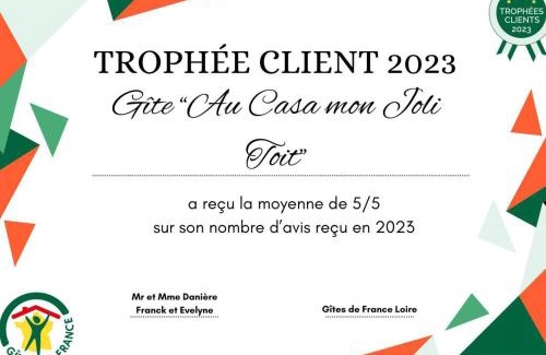 Chirassimont Casa | Gîte charmant avec four à pain, jardin, terrasse, jeux et poêle à bois, acceptant animaux - FR-1-496-137