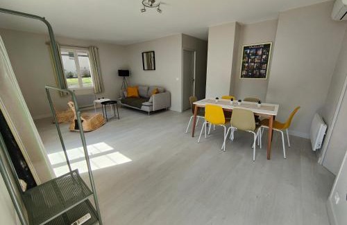 Carpentras Casa | Gîte Charmant avec Piscine et Terrasse en Provence MDV