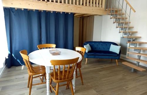 Les Herbiers Apartamento | Gîte 'Chez Joseph et Cie' -8 mn du Puy du Fou