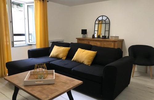 Neufchateau Apartamento | Gîte chez Julie et Jp