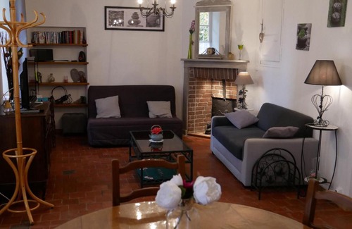 Chuelles Casa | Villa Chuelles, 2 pièces, 2 personnes - FR-1-590-24