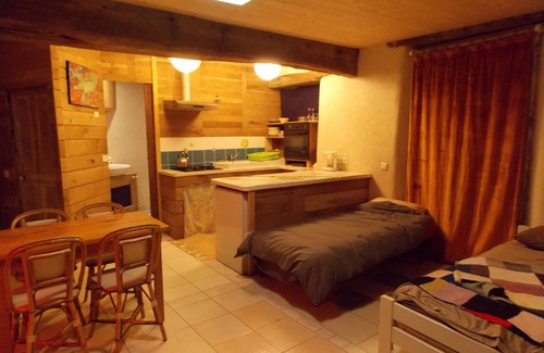 Bain-de-Bretagne Cabaña | Gîte-Exclusivo-13p meublé de tourisme **-Vista al Lago-Baño en la habitacion