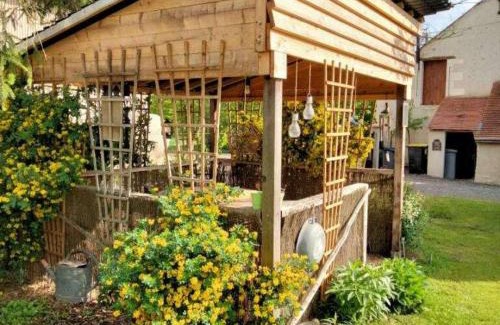 Cigogne Casa | Gîte confort aux portes des châteaux, jardin, terrasse, WIFI, vélos, proche A85 et balades nature - FR-1-381-502