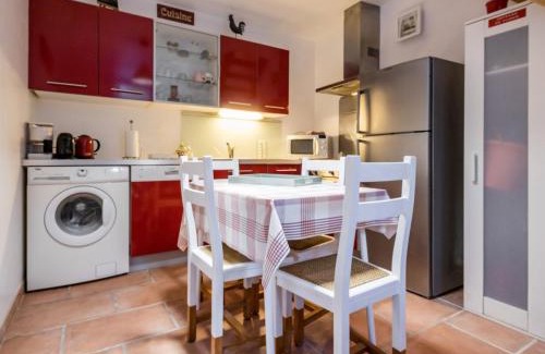 Saint-Sebastien-sur-Loire Casa | Gîte cosy aux portes de Nantes, terrasse privée, vélos, Wifi, draps inclus - FR-1-306-824