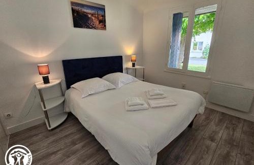 Saint-Michel-en-l'Herm Casa | Gîte cosy 2 pers. près des plages et du Marais Poitevin, avec terrasse couverte - tout inclus - FR-1-426-550