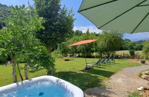 Lys Casa | Gîte Coume a Case, Pyrénées Atlantiques