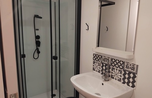 Beaumont Otro | Gîte d'étape le relais de l'espérance sleeps 8