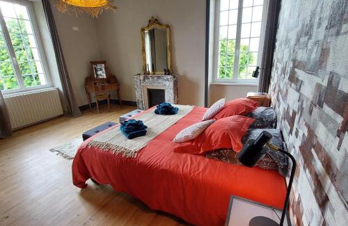 Le Monteil Casa | Gîte d'exception avec piscine chauffée pour 12 personnes - Cantal