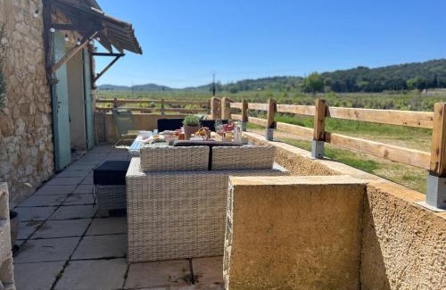 Pont-Saint-Esprit Casa | Gîte d'ysée au milieu des vignes