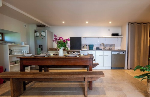 Belveze Casa | Gîte de Charme à la Campagne, Piscine, Idéal Famille Pour Sejour Calme et Nature