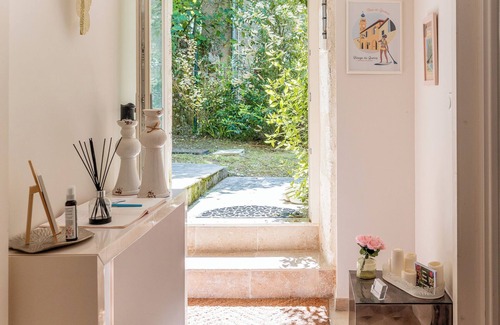 Belveze Casa | Gîte de Charme à la Campagne, Piscine, Idéal Famille Pour Sejour Calme et Nature