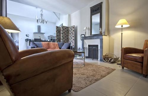 Blois Casa | Gîte de Charme au Cœur de Blois avec Jardin Privé, Garage et Équipements Modernes - FR-1-491-425
