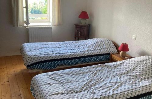 Veranne Casa | Gîte de charme avec cheminée, jardin et wifi, proche rando et ski à Véranne - FR-1-496-255