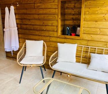 Esnes Casa | Gîte de charme avec SPA dans le magnifique château d'Esnes