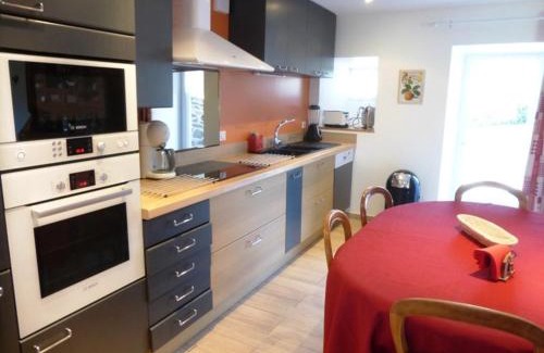 Freycenet-la-Cuche Casa | Gîte de charme avec terrasse, proche sports d'hiver, animaux admis - FR-1-582-26