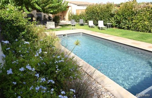 Flaux Casa | Gîte de charme "Puisneuf" proche de Uzes
