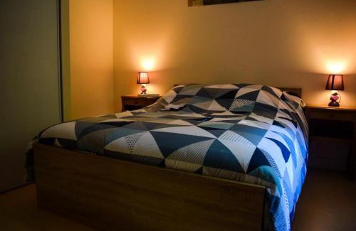 Champagnac-la-Noaille Apartamento | Gîte de France à Champagnac-la-Noaille 3 épis - Gîte de France 4 personnes MAE-9044