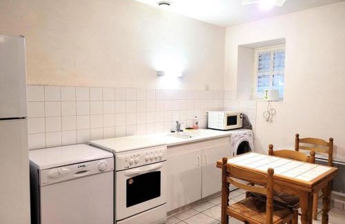 Champagnac-la-Noaille Apartamento | Gîte de France à Champagnac-la-Noaille 3 épis - Gîte de France 4 personnes MAE-9884